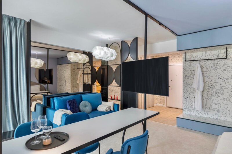 Mamaia Nord Alezzi Infinity  Studio Premium  vedere la mare