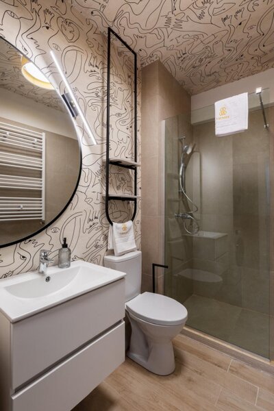 Mamaia Nord Alezzi Infinity  Studio Premium  vedere la mare